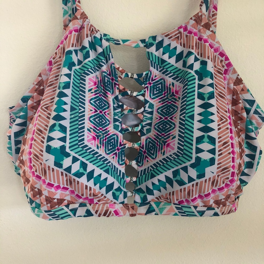 Bathing suit top